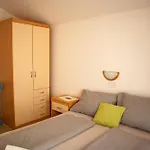 Marija Ii 3*