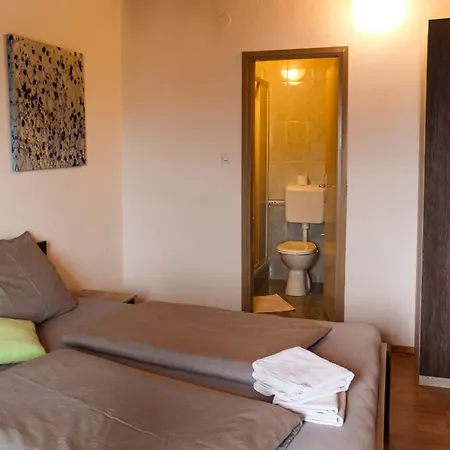 Marija Ii Aparthotel Lopar