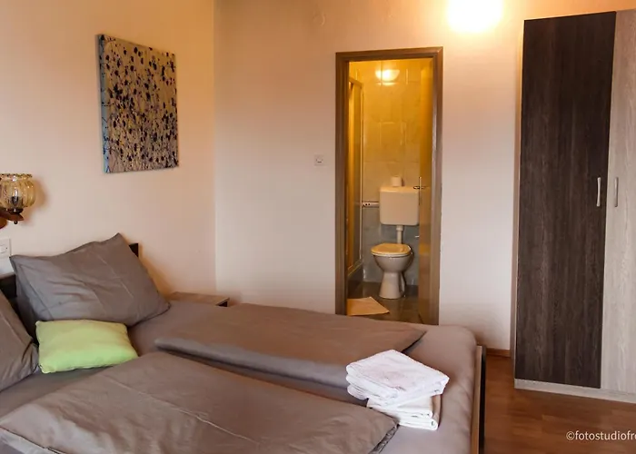 Marija Ii Aparthotel Lopar