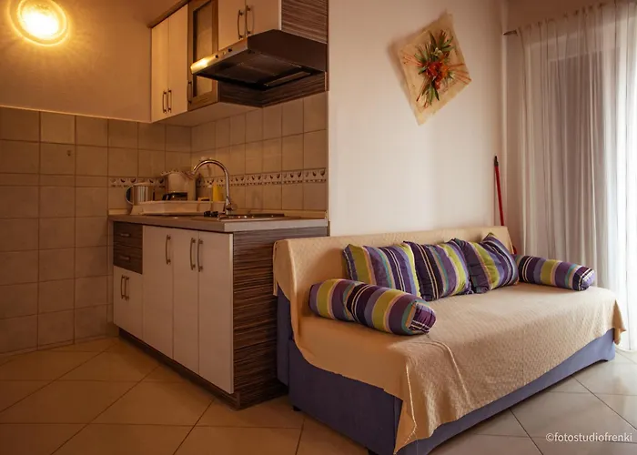 Aparthotel Marija Ii
