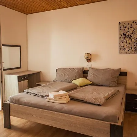 Aparthotel Marija Ii