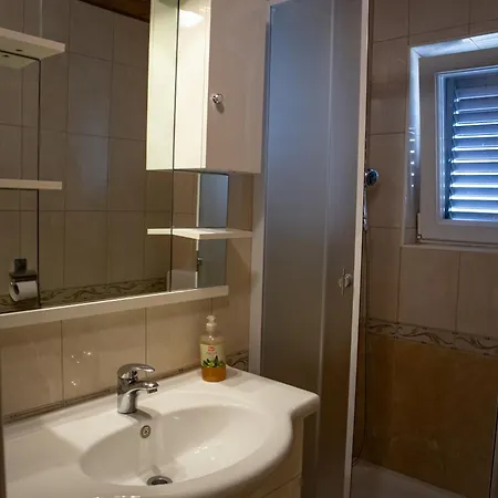 Aparthotel Marija Ii