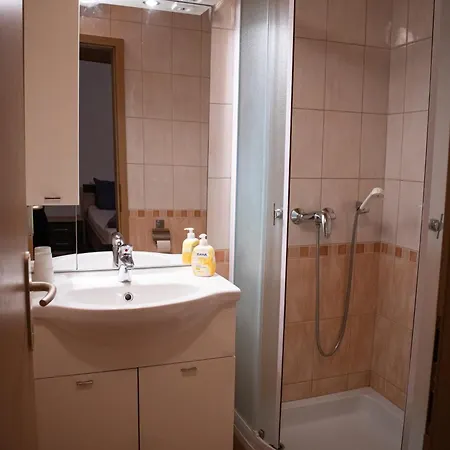 Marija Ii Aparthotel Lopar