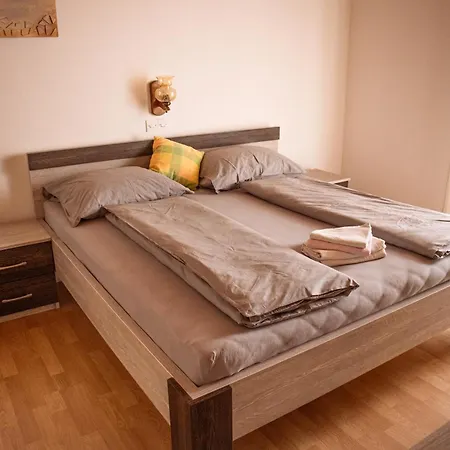 Apartahotel Marija Ii