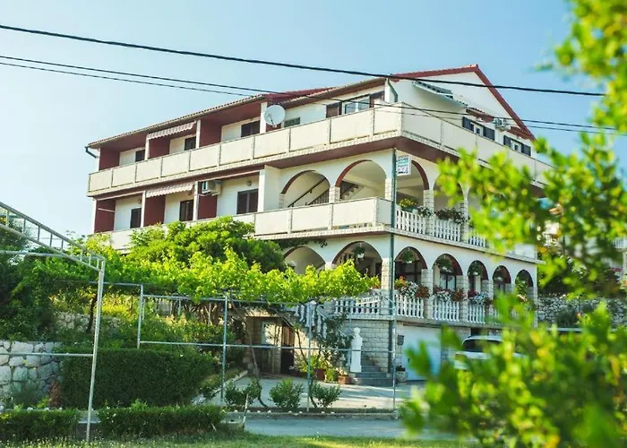 Marija Ii 3* Lopar